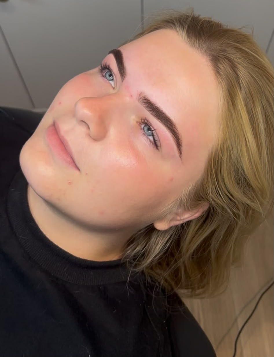 Close-up van wimpers na een lashlift bij Studio Nien